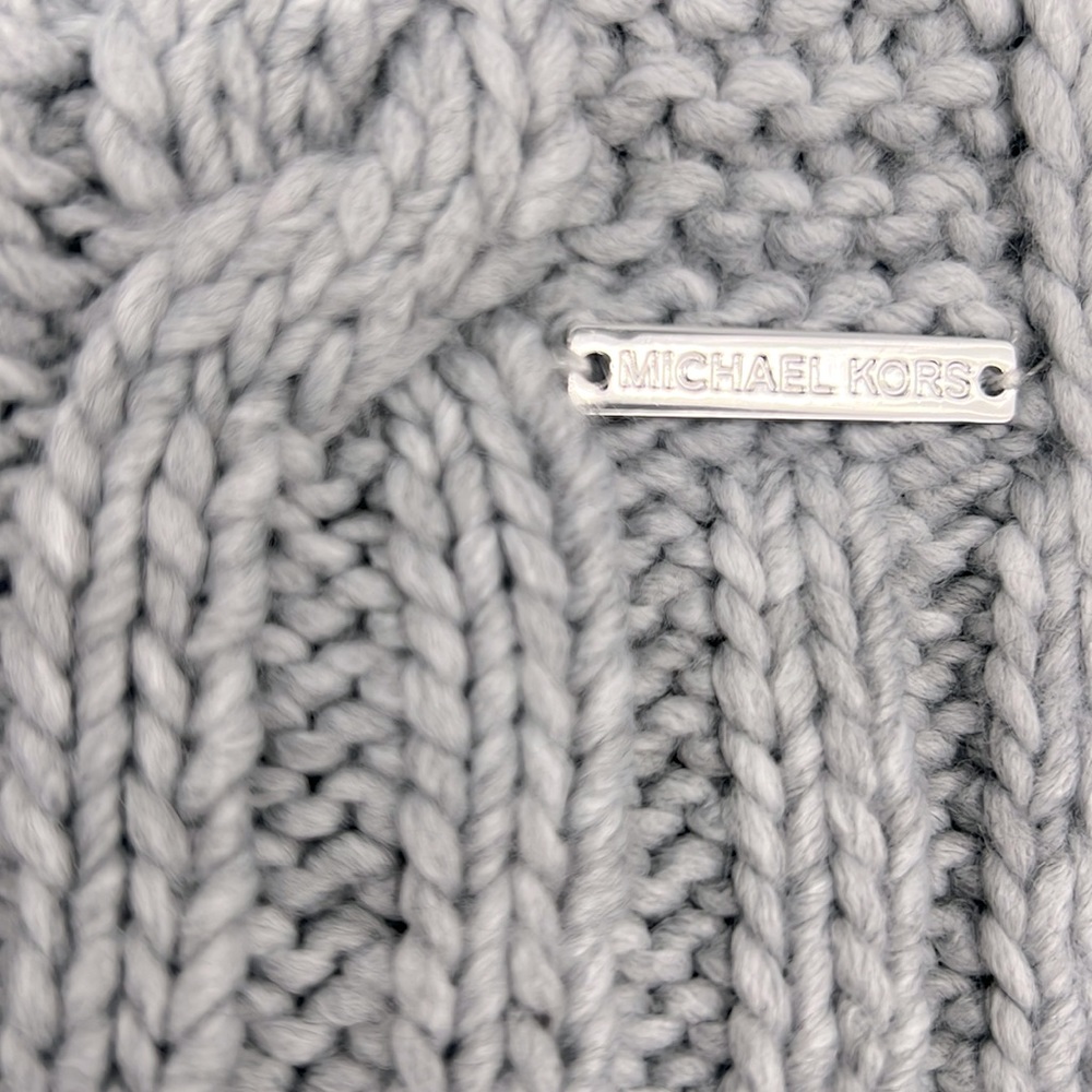 MICHAEL MICHAEL Kors Grey Cable Knit Scarf - Picture 4 of 5